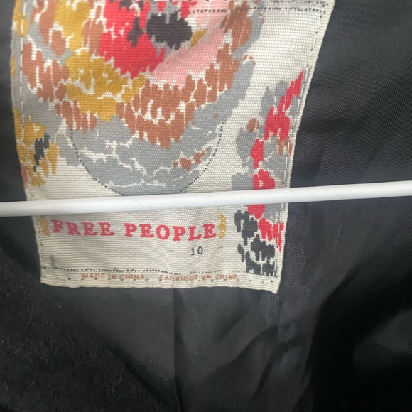 Free People Wool Coat, Size 10, Excellent Used Condition, Black - Picture 3 of 4